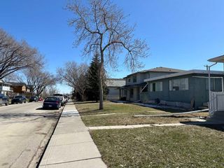 Photo 3: 435 & 437 55 Avenue SW in Calgary: Windsor Park Full Duplex for sale : MLS®# A2123618