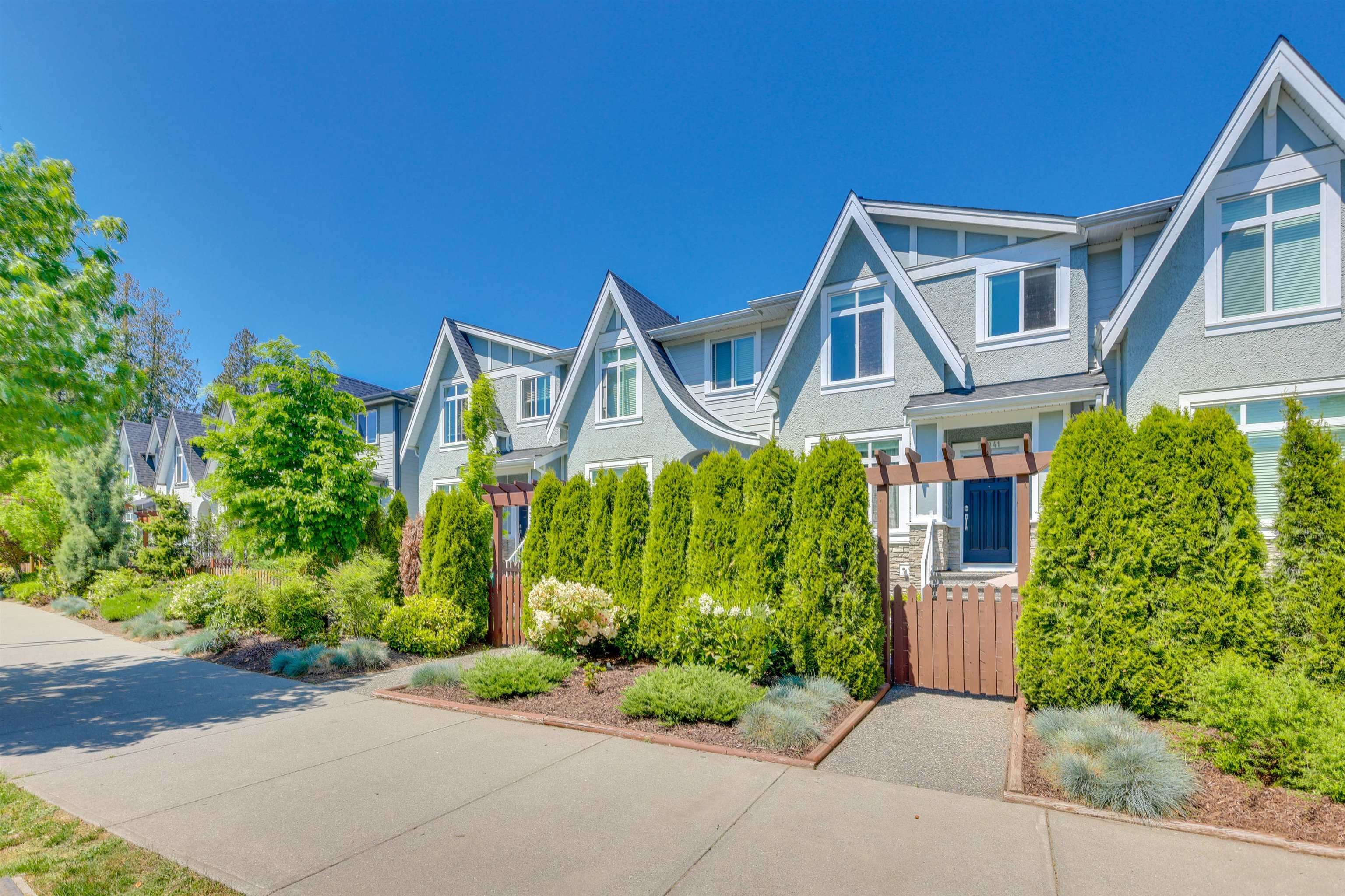 Main Photo: 20941 80 Avenue in Langley: Willoughby Heights Condo for sale in "Ambiance" : MLS®# R2778646