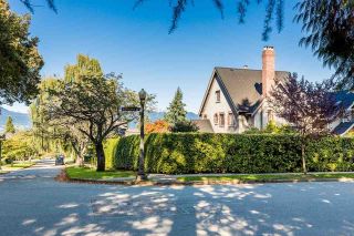 Photo 2: 1897 W 37TH Avenue in Vancouver: Shaughnessy House for sale (Vancouver West)  : MLS®# R2877655