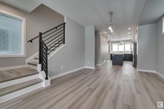 Photo 9: 11444 70 Street NW in Edmonton: Zone 09 House for sale : MLS®# E4373158