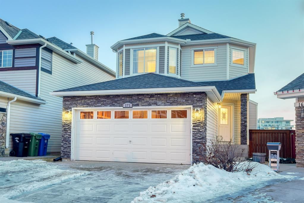 Main Photo: 171 Cougar Plateau Way SW in Calgary: Cougar Ridge Detached for sale : MLS®# A2020555