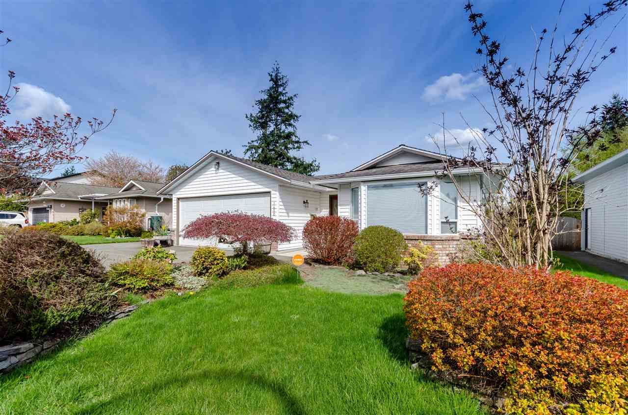 Main Photo: 1450 160A Street in Surrey: King George Corridor House for sale (South Surrey White Rock)  : MLS®# R2360386