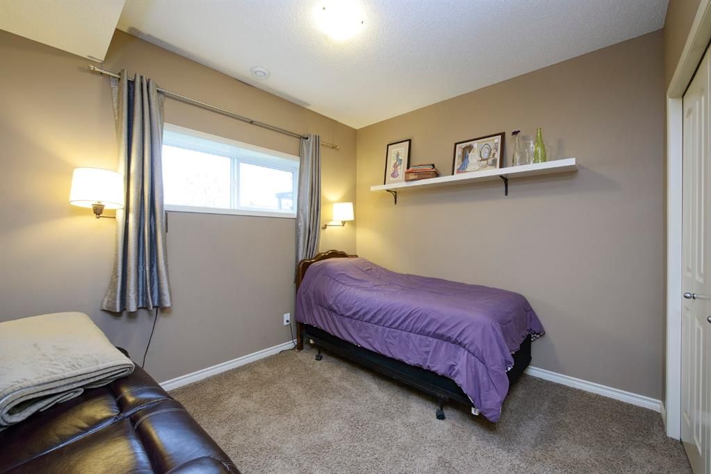 Photo 11: Photos: 242 Reunion Gardens NW: Airdrie Detached for sale : MLS®# A1076848
