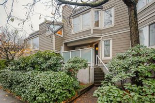 Photo 3: C2 1100 W 6TH Avenue in Vancouver: Fairview VW Townhouse for sale in "Fairview Place" (Vancouver West)  : MLS®# R2831535