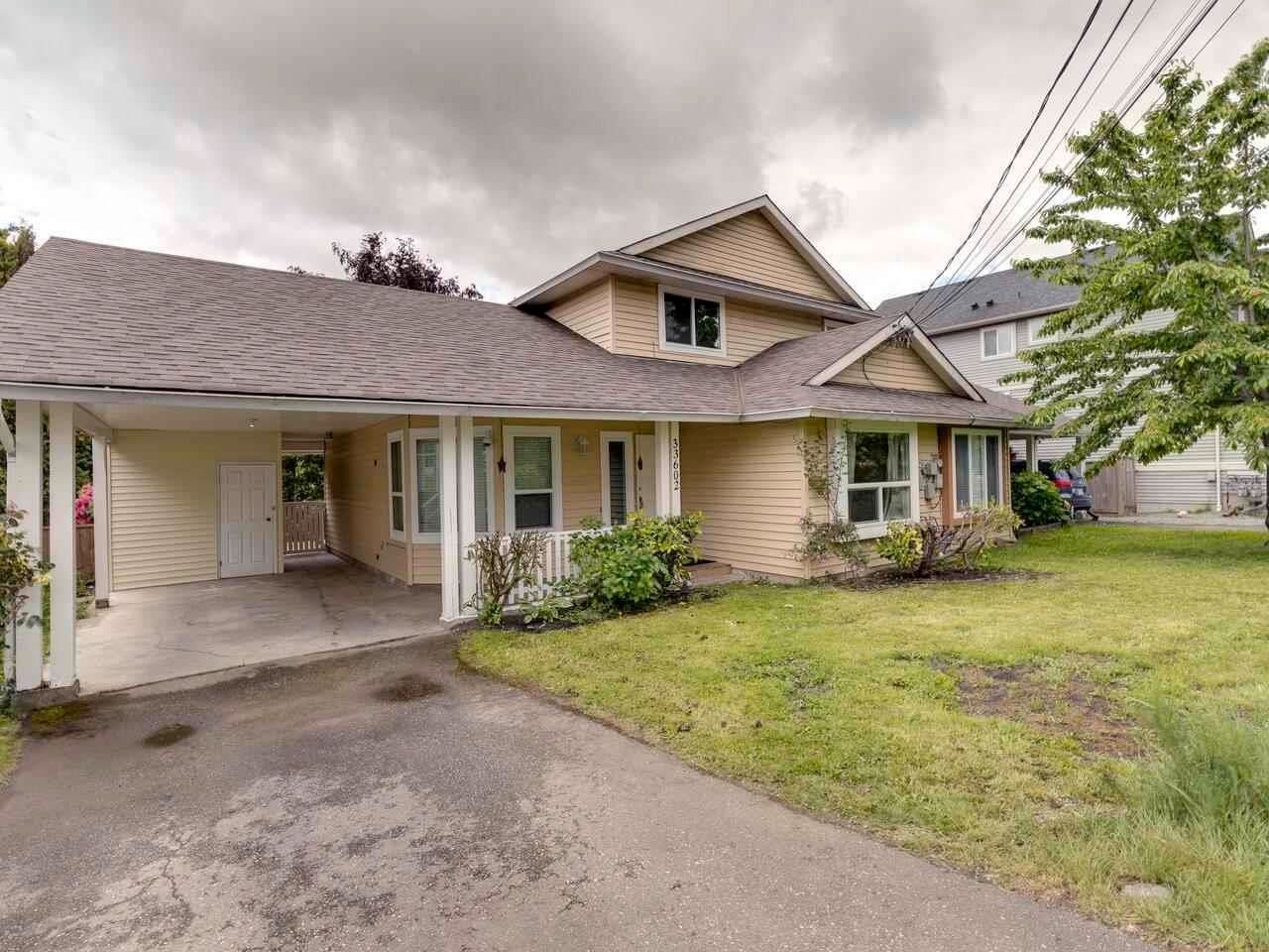 Main Photo: 33602 2ND Avenue in Mission: Mission BC 1/2 Duplex for sale : MLS®# R2637275