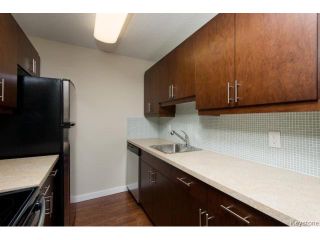 Photo 3: 138 Regis Drive in WINNIPEG: St Vital Condominium for sale (South East Winnipeg)  : MLS®# 1318669