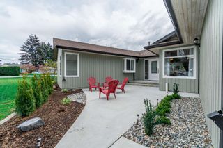 Photo 3: 45298 LAZENBY Road in Chilliwack: Chilliwack W Young-Well House for sale : MLS®# R2676029