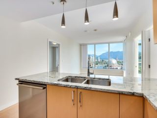 Photo 9: 1507 1708 ONTARIO Street in Vancouver: Mount Pleasant VE Condo for sale in "PINNACLE ON THE PARK" (Vancouver East)  : MLS®# R2855888