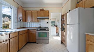 Photo 12: 18 Wellington Ave in Victoria: Vi Fairfield West House for sale : MLS®# 894074