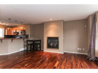 Photo 4: 136 EVERSYDE Boulevard SW in Calgary: Evergreen House for sale : MLS®# C4081553