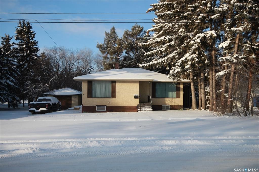 Main Photo: 1181 113th Street in North Battleford: Deanscroft Residential for sale : MLS®# SK934700