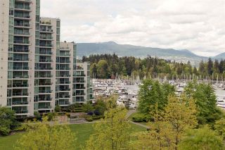 Photo 1: 701 1650 BAYSHORE Drive in Vancouver: Coal Harbour Condo for sale in "BAYSHORE GARDENS" (Vancouver West)  : MLS®# R2304976