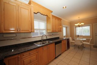 Photo 9: 4292 PARKER Street in Burnaby: Willingdon Heights 1/2 Duplex for sale (Burnaby North)  : MLS®# R2168960