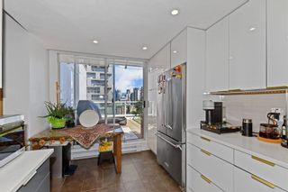 Photo 5: 2304 1500 HOWE Street in Vancouver: Yaletown Condo for sale in "THE DISCOVERY" (Vancouver West)  : MLS®# R2868448