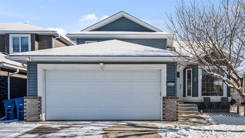 FEATURED LISTING: 2435 Morris Crescent Southeast Airdrie