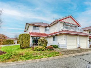 Main Photo: 27 31406 UPPER MACLURE Road in Abbotsford: Abbotsford West Townhouse for sale in "Ellwood Estates" : MLS®# R2858296