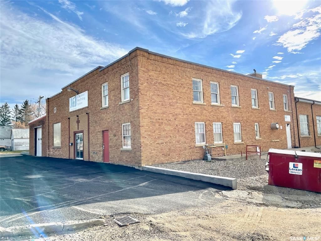 Main Photo: 792 107th Street in North Battleford: Paciwin Commercial for lease : MLS®# SK911154