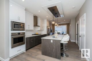 Photo 9: 8110 85 Avenue in Edmonton: Zone 18 House for sale : MLS®# E4372844