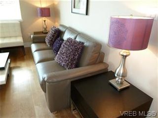 Photo 3: 314 21 Conard St in : VR Hospital Condo for sale (View Royal)  : MLS®# 569642