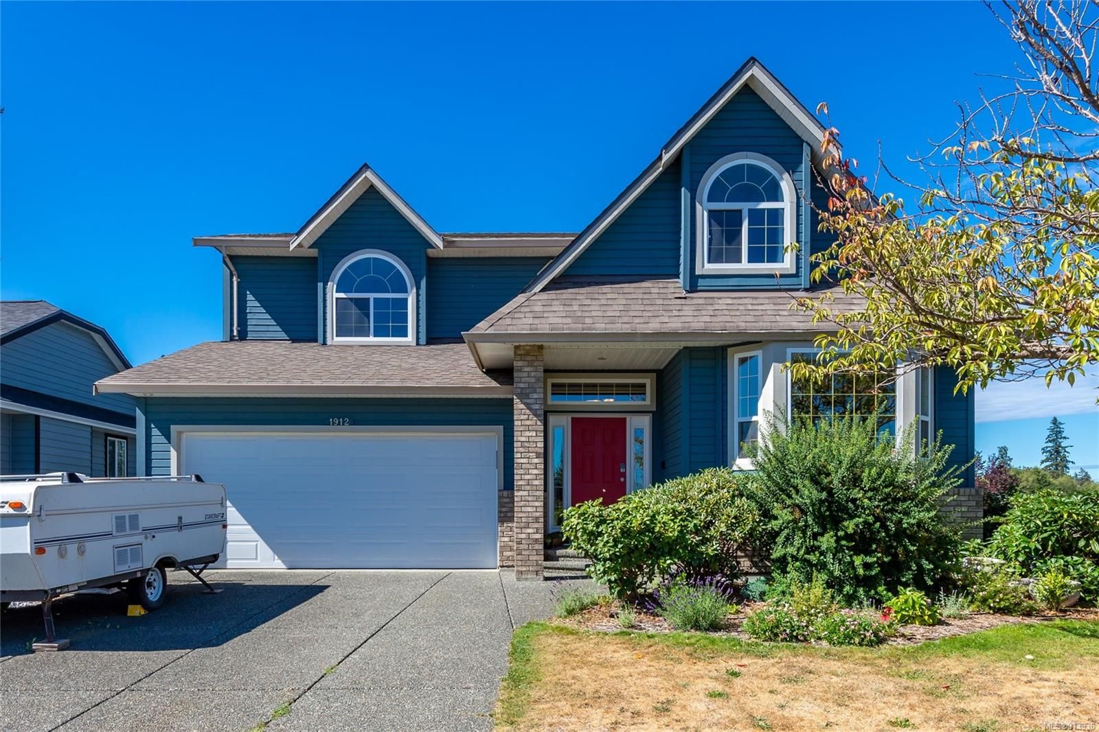 Main Photo: 1912 Fairway Dr in Campbell River: CR Campbell River West House for sale : MLS®# 913936