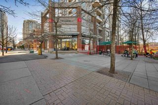 Photo 4: 601 4118 DAWSON Street in Burnaby: Brentwood Park Condo for sale in "TANDEM 1" (Burnaby North)  : MLS®# R2861627