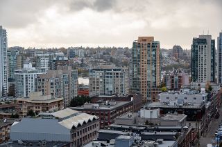 Photo 23: 1709 928 HOMER Street in Vancouver: Yaletown Condo for sale in "YALETOWN PARK 1" (Vancouver West)  : MLS®# R2633442