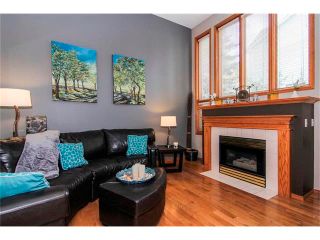 Photo 4: 124 INGLEWOOD Cove SE in Calgary: Inglewood House for sale : MLS®# C4024645