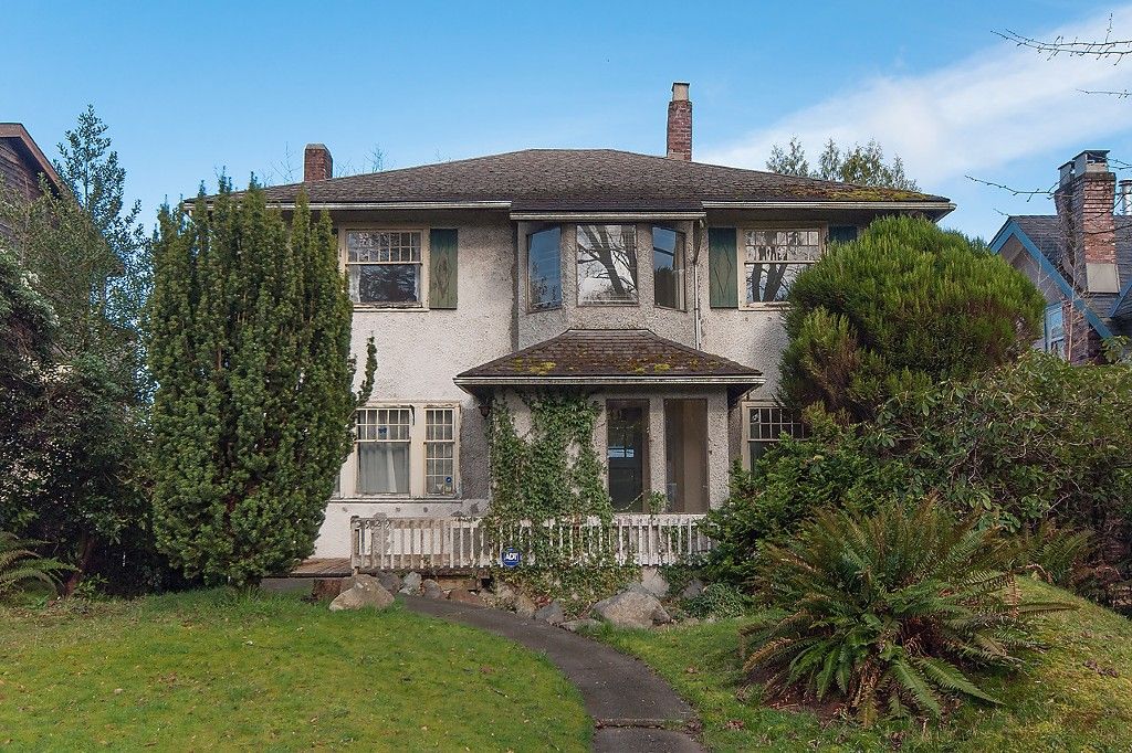 Main Photo: 3929 W 13TH Avenue in Vancouver: Point Grey House for sale (Vancouver West)  : MLS®# R2047305