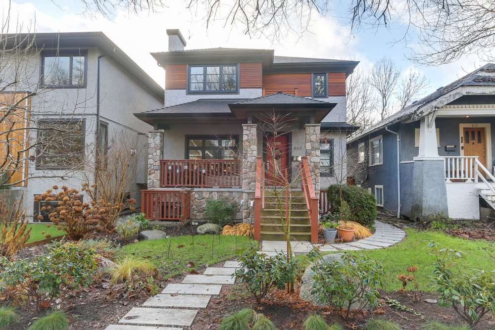 Main Photo: 832 W 19TH Avenue in Vancouver: Cambie House for sale in "DOUGLAS PARK/CAMBIE VILLAGE" (Vancouver West)  : MLS®# R2327562