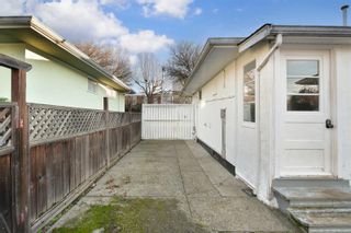 Photo 23: 1648 edgeware Rd in Victoria: Vi Oaklands House for sale : MLS®# 948583