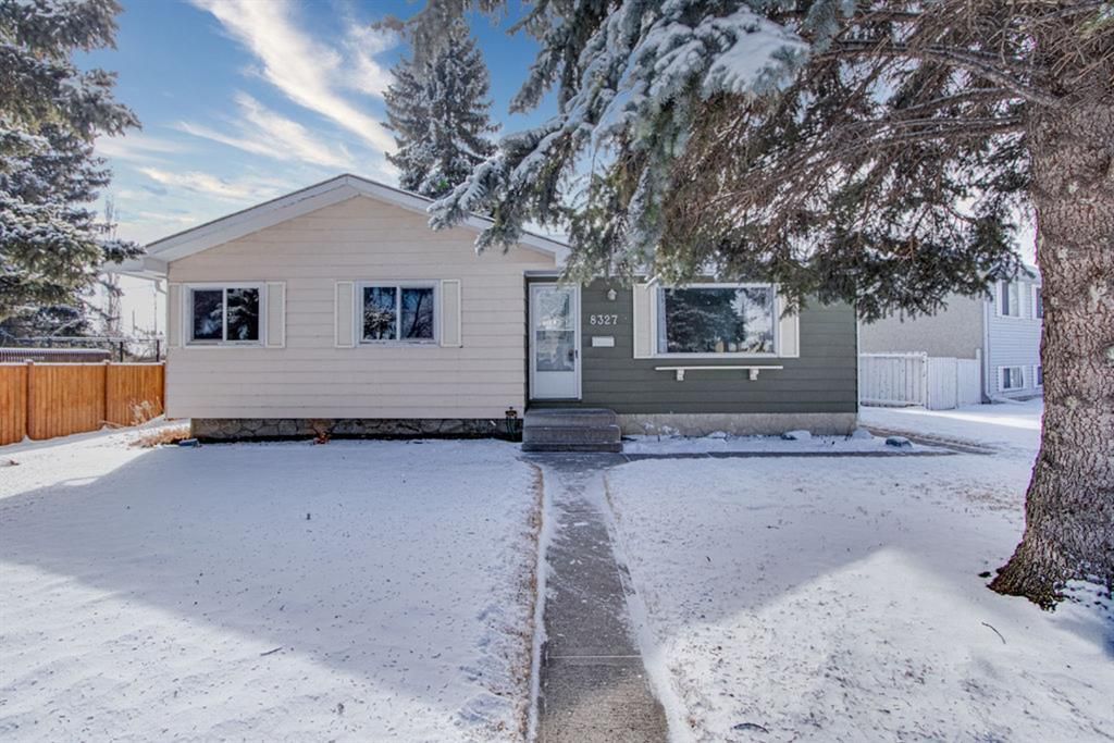 Main Photo: 8327 Addison Drive SE in Calgary: Acadia Detached for sale : MLS®# A1190332