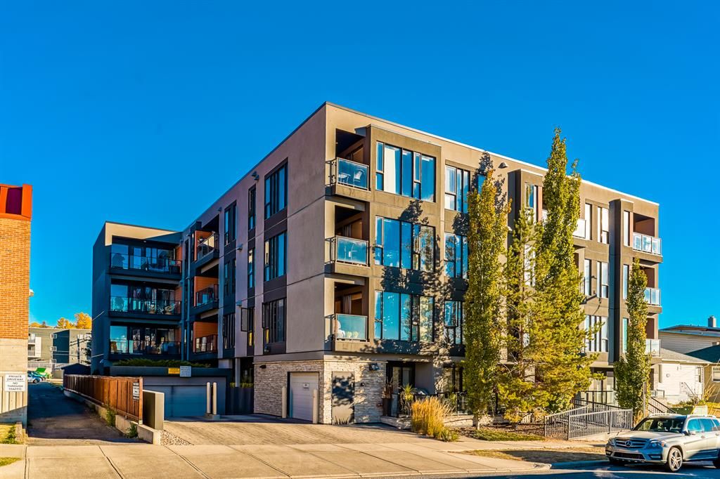 Main Photo: 204 414 Meredith Road NE in Calgary: Crescent Heights Apartment for sale : MLS®# A2005517