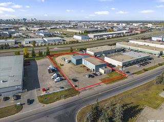 Main Photo: 585 Henderson Drive in Regina: Ross Industrial Commercial for sale : MLS®# SK954771