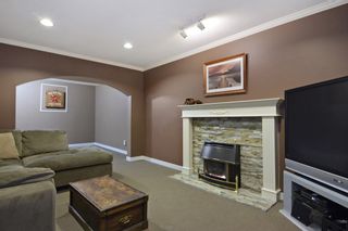 Photo 16: 8407 215 Street in Langley: Walnut Grove House for sale in "Forest Hills" : MLS®# R2159381