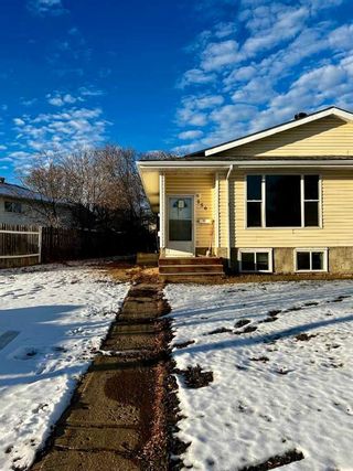 Photo 1: 156 Wolverine Drive: Fort McMurray Semi Detached (Half Duplex) for sale : MLS®# A2094240