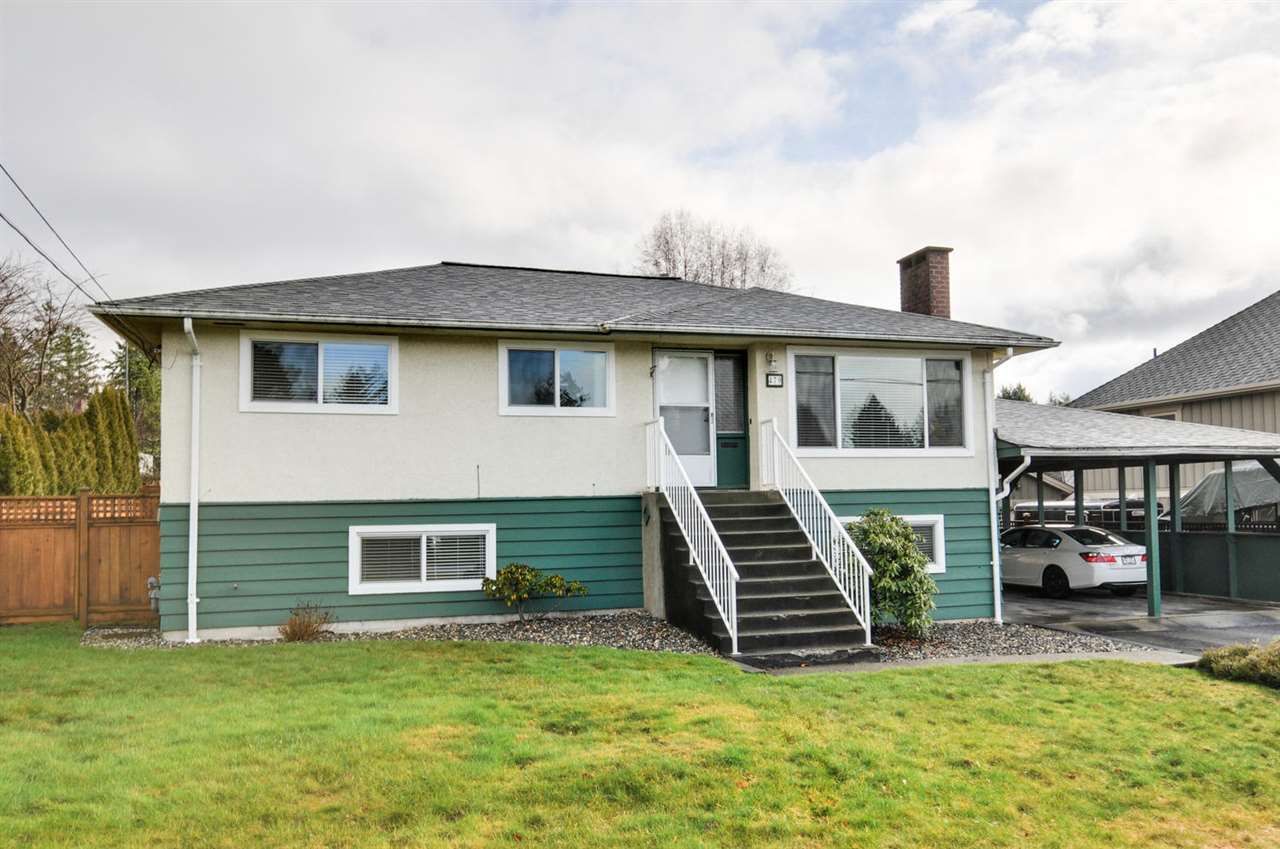 Main Photo: 479 MIDVALE Street in Coquitlam: Central Coquitlam House for sale : MLS®# R2237046