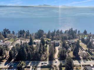 Main Photo: 13706 MARINE Drive: White Rock House for sale (South Surrey White Rock)  : MLS®# R2866912