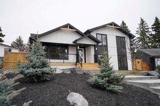 Photo 2: 16 Calandar Road NW in Calgary: Collingwood Detached for sale : MLS®# A2130794