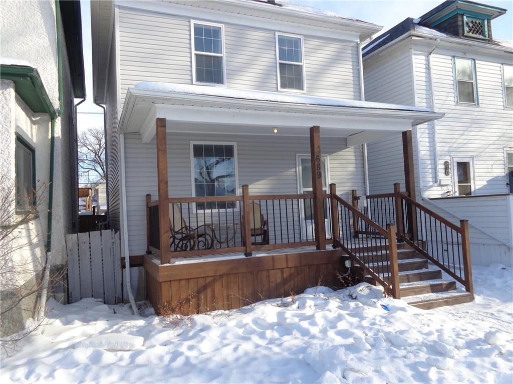 Main Photo: 689 Strathcona Street in Winnipeg: West End Residential for sale (5C)  : MLS®# 202100673