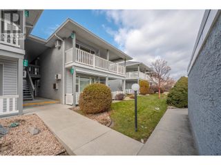 Main Photo: 62 DAUPHIN Avenue Unit# 205 in Penticton: House for sale : MLS®# 10310887