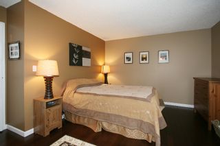 Photo 8: 557 CARLSEN Place in Port Moody: North Shore Pt Moody Townhouse for sale in "EAGLE POINT" : MLS®# V835962