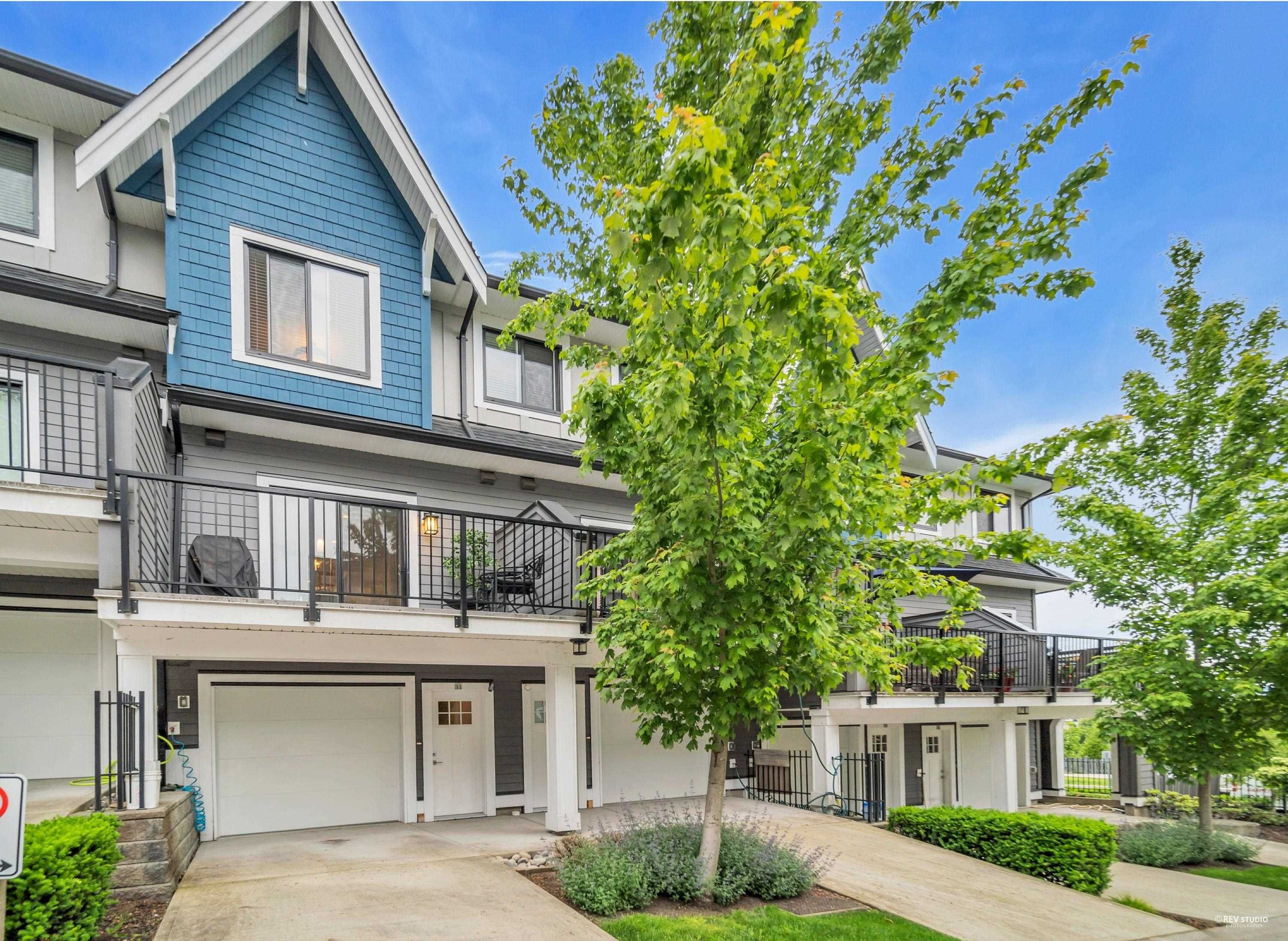 Main Photo: 31 2888 156 Street in Surrey: Grandview Surrey Townhouse for sale in "HYDE PARK" (South Surrey White Rock)  : MLS®# R2707531