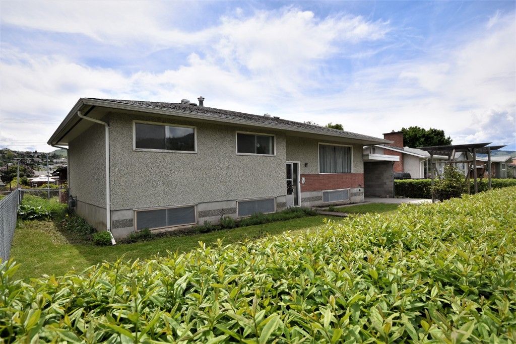 Main Photo: 4108 27th Avenue in Vernon: City of Vernon House for sale (North Okanagan)  : MLS®# 10135080