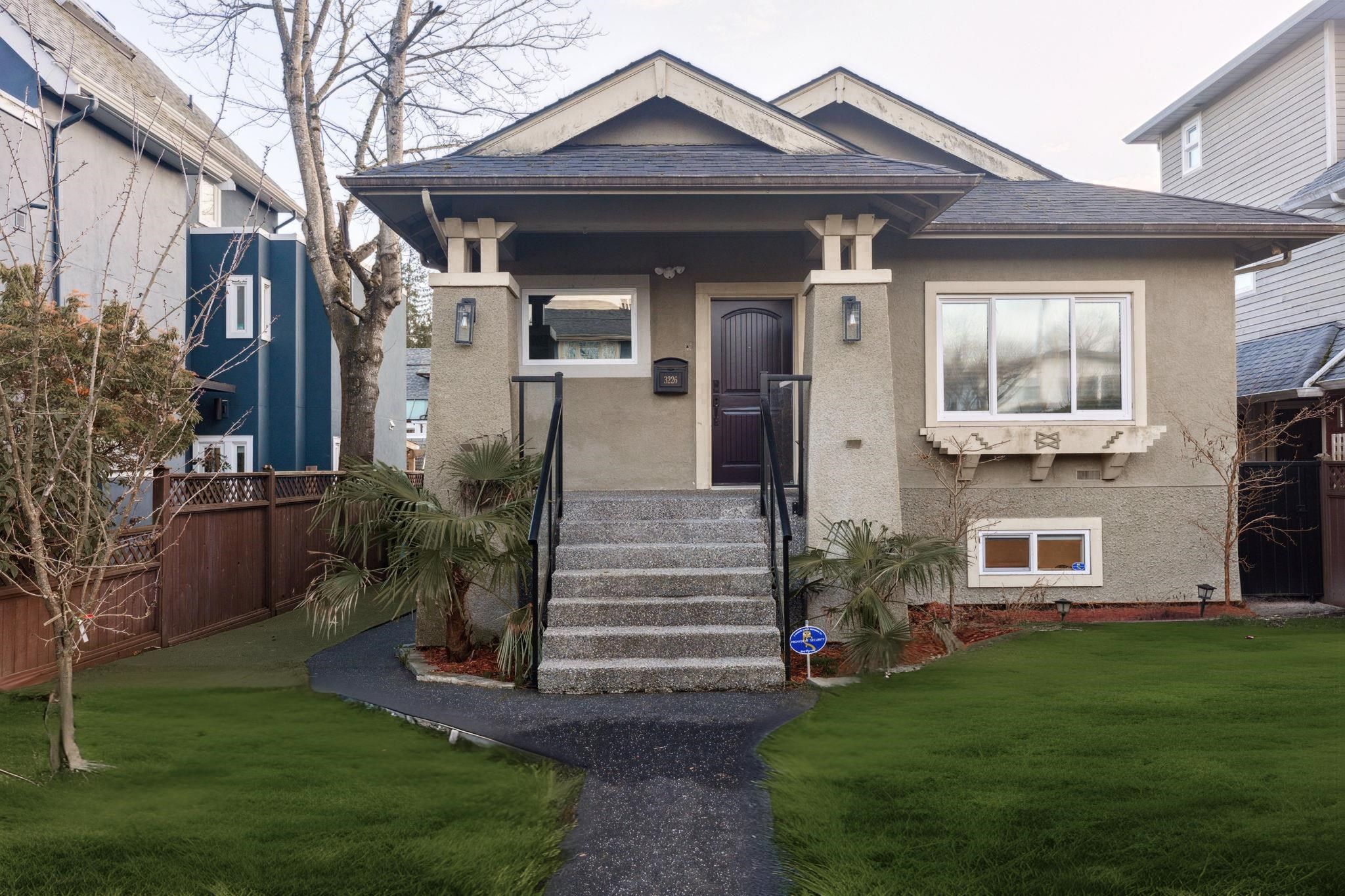 Main Photo: 3226 W 7TH Avenue in Vancouver: Kitsilano House for sale in "KITSILANO" (Vancouver West)  : MLS®# R2849163