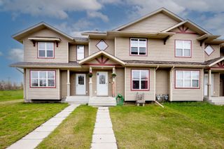 Main Photo: 83 Lawford Avenue: Red Deer Row/Townhouse for sale : MLS®# A2133668