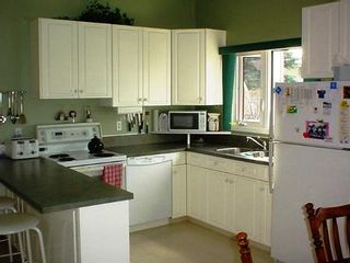 Photo 4: 29 Fieldstone Bay: Residential for sale (Crestview)  : MLS®# 2605258