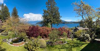 Main Photo: 590-592 NORTH FLETCHER Road in Gibsons: Gibsons & Area House for sale (Sunshine Coast)  : MLS®# R2880382