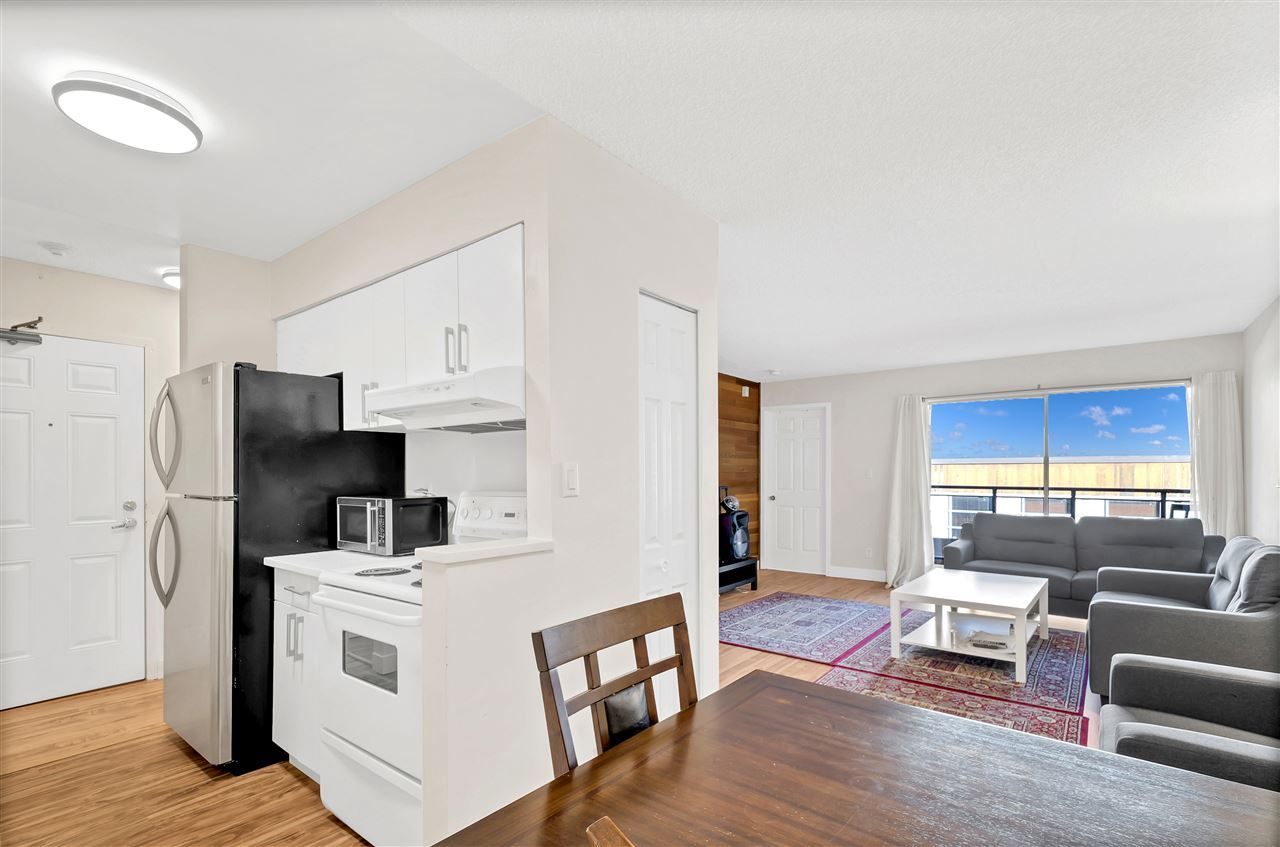 Photo 4: Photos: 208 1550 CHESTERFIELD AVENUE in North Vancouver: Central Lonsdale Condo for sale : MLS®# R2543393