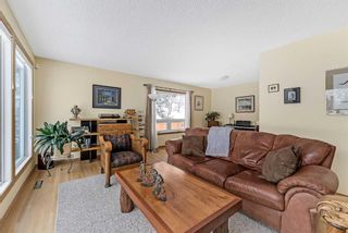 Photo 8: 4720 Charleswood Drive NW in Calgary: Charleswood Detached for sale : MLS®# A2118304