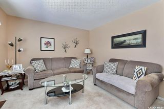 Photo 6: 34 Bedford Crescent in Regina: Glencairn Residential for sale : MLS®# SK963333